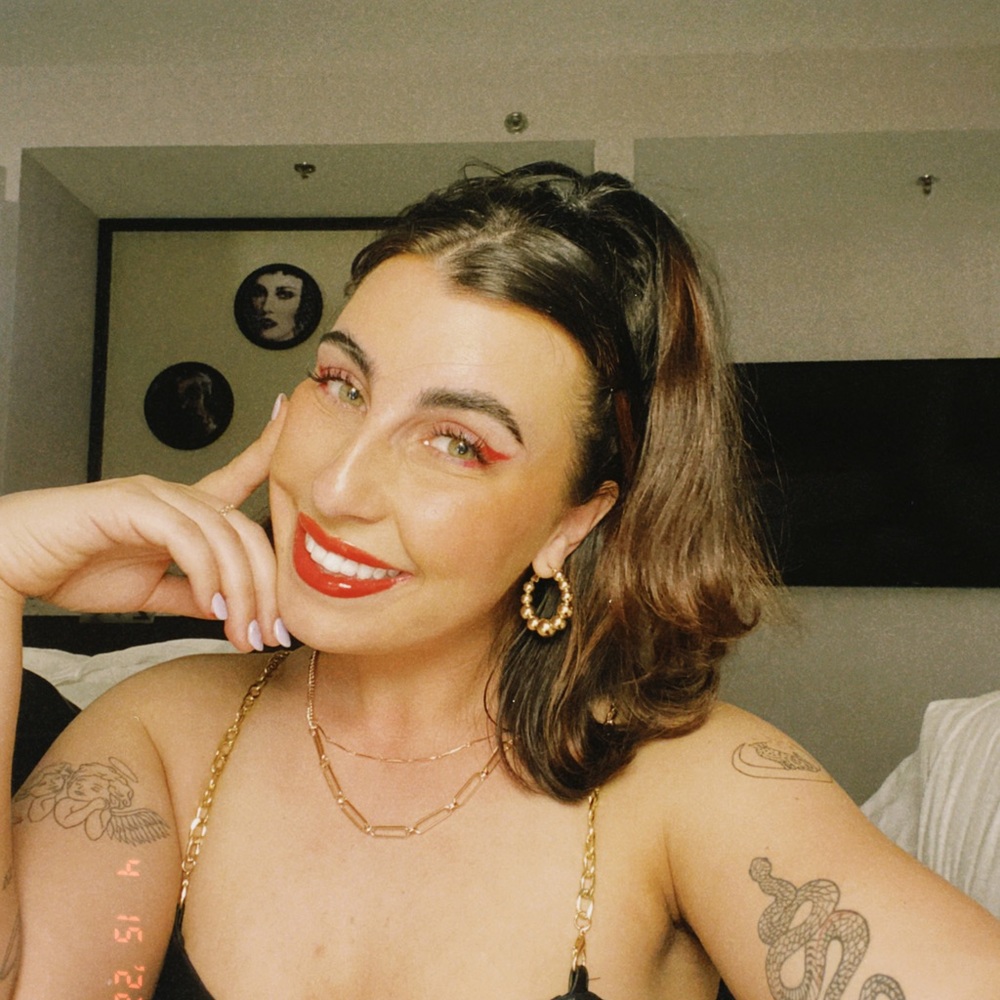 Meet your Posher, Nicolette